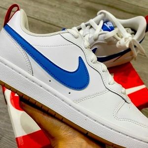 Meet your Posher, Summer